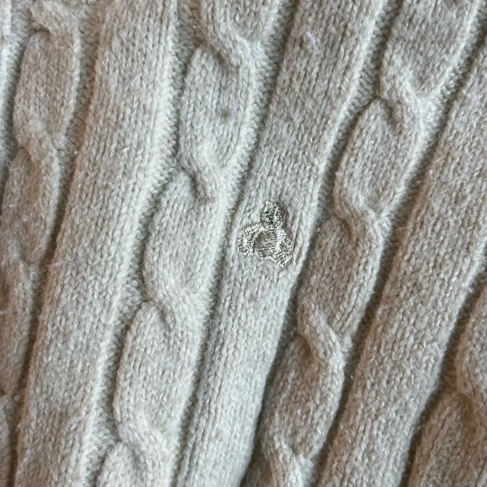 GAP‎ Cable Knit Sweater in Cream Size 5T